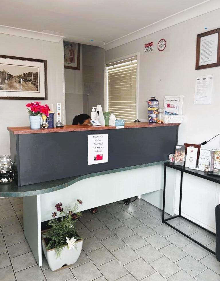Downs Motel Toowoomba Buitenkant foto