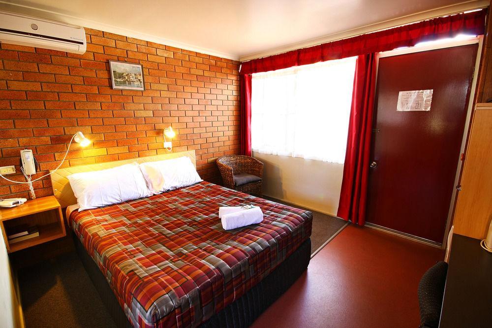 Downs Motel Toowoomba Buitenkant foto