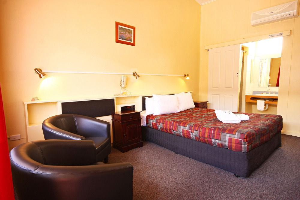 Downs Motel Toowoomba Buitenkant foto