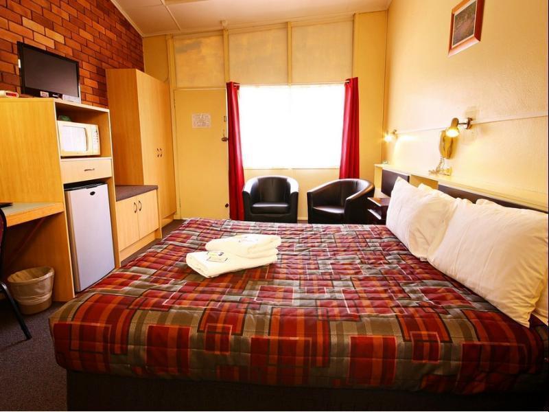 Downs Motel Toowoomba Buitenkant foto