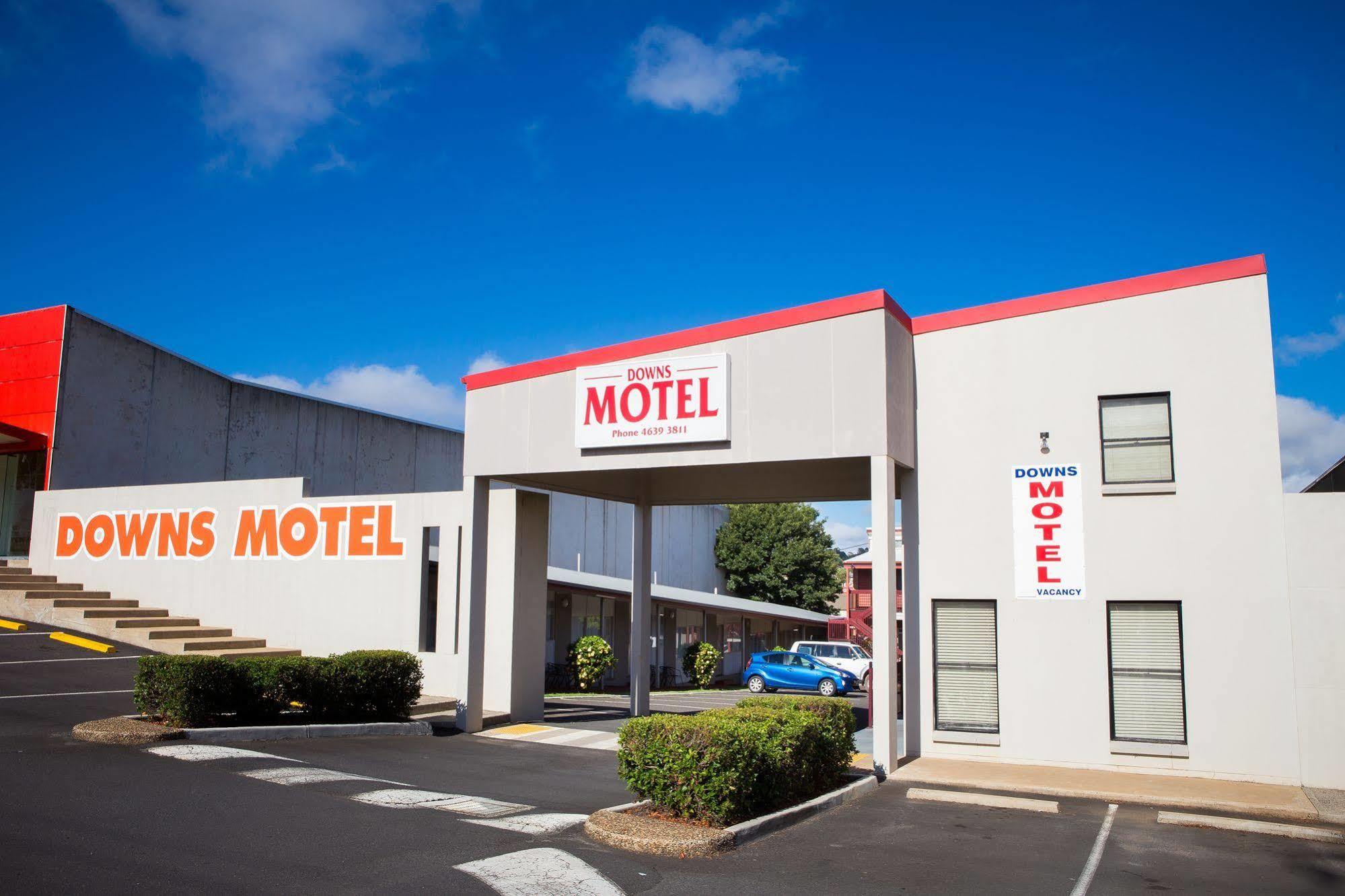 Downs Motel Toowoomba Buitenkant foto