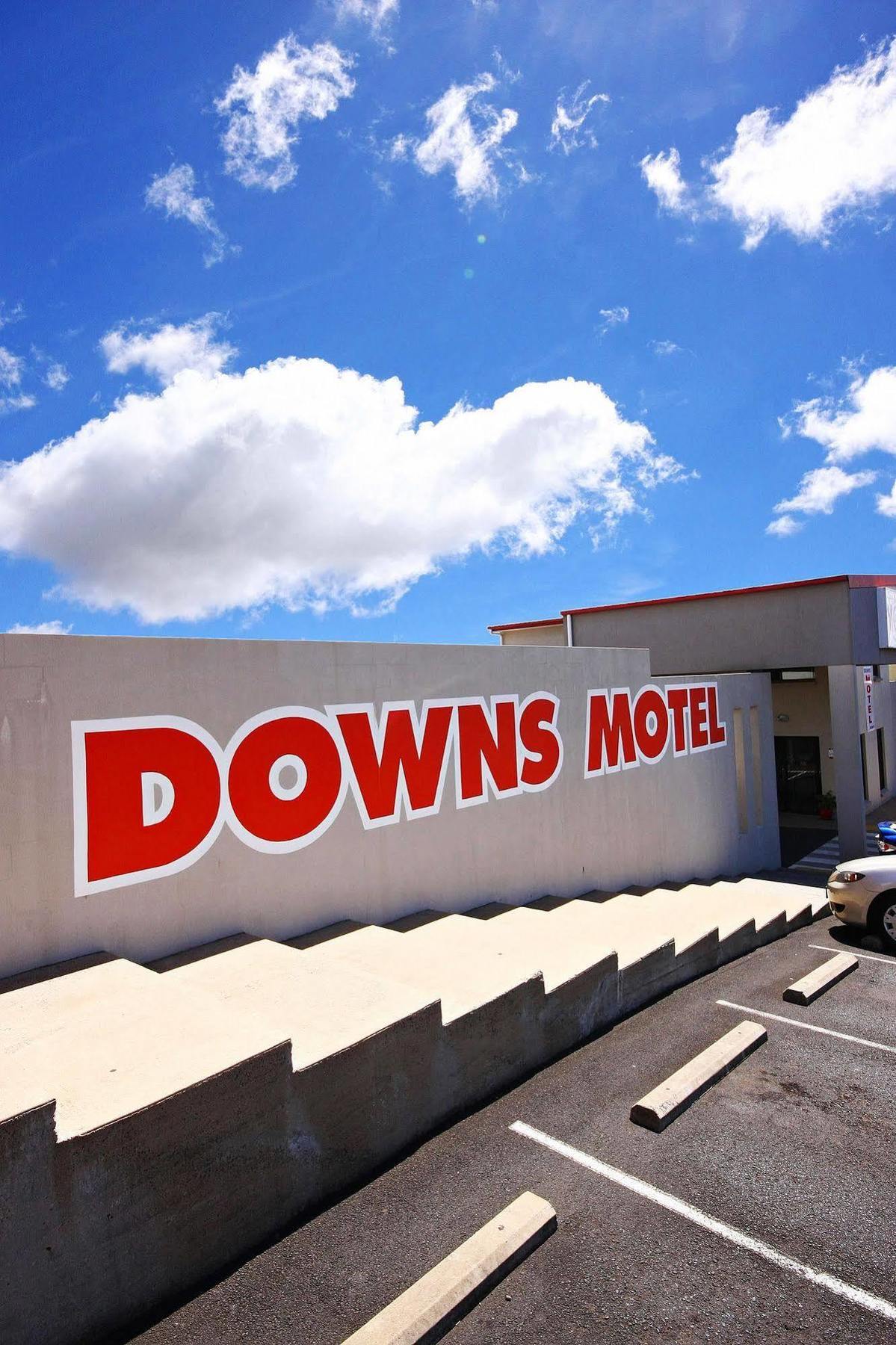 Downs Motel Toowoomba Buitenkant foto