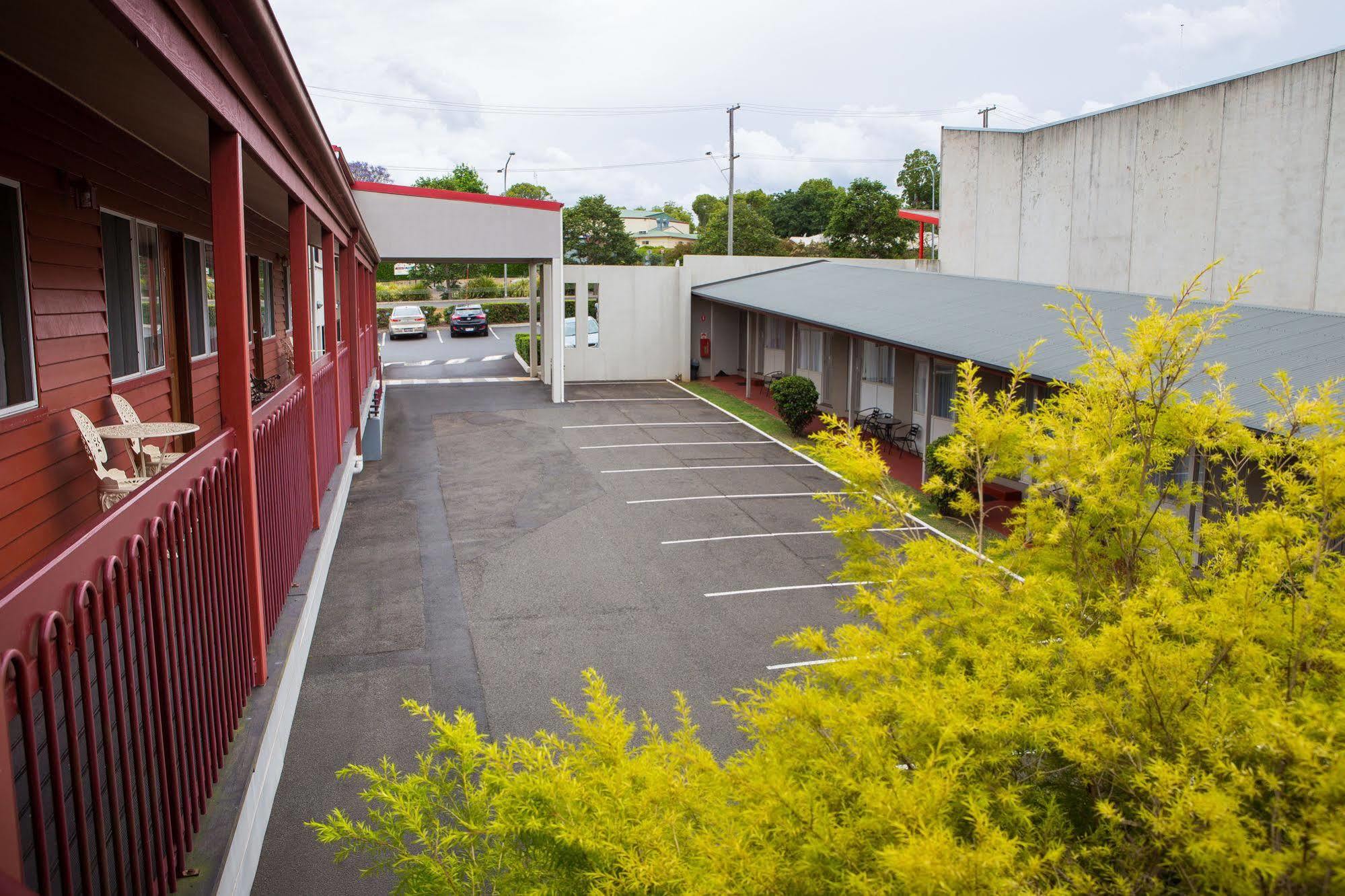 Downs Motel Toowoomba Buitenkant foto