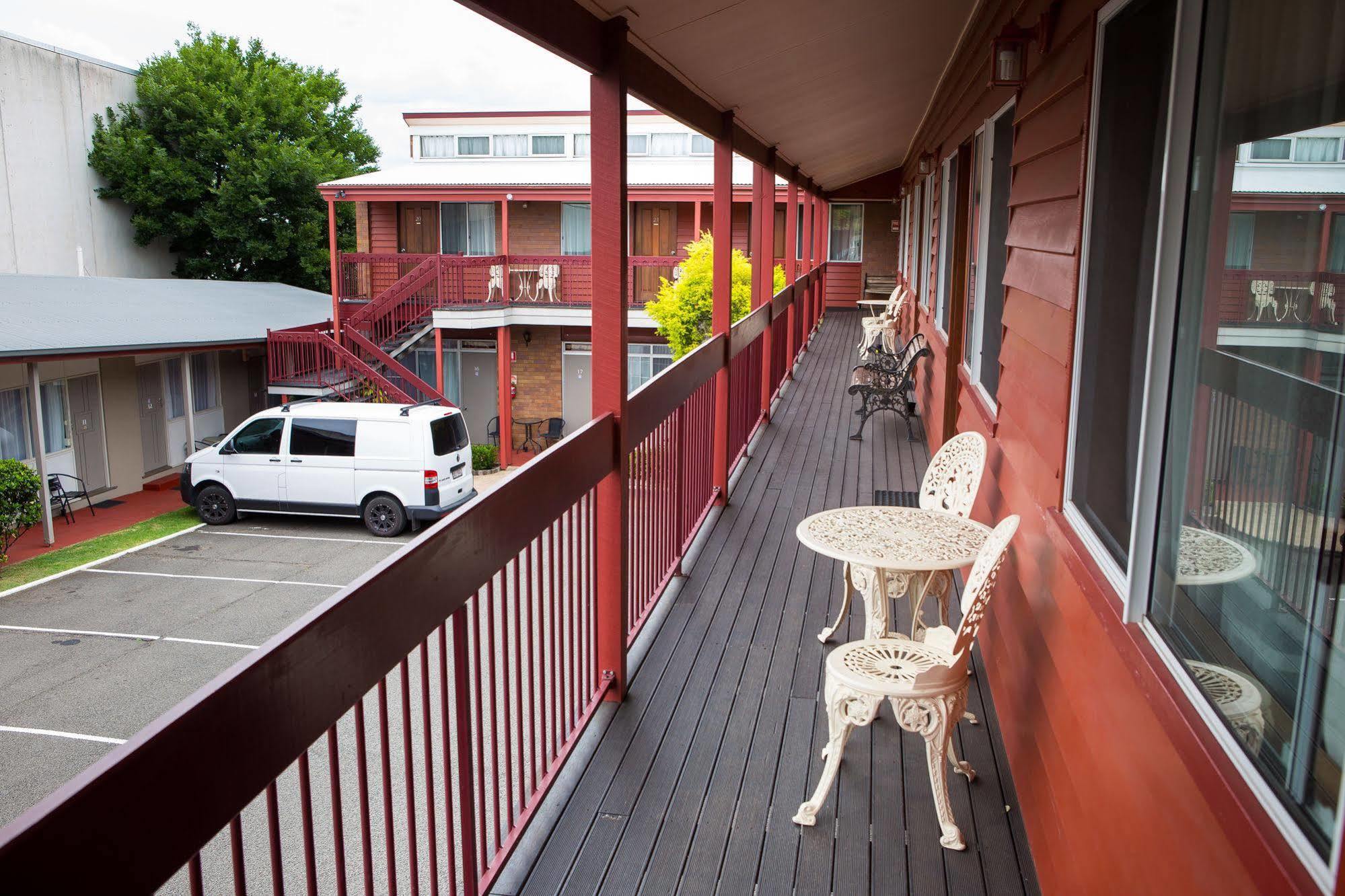Downs Motel Toowoomba Buitenkant foto