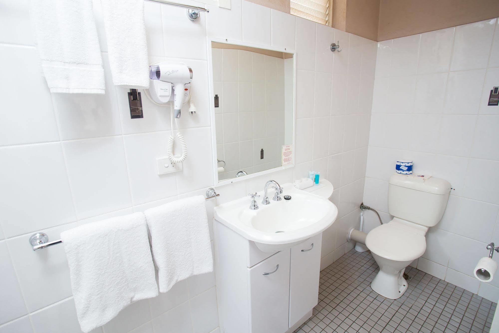 Downs Motel Toowoomba Buitenkant foto